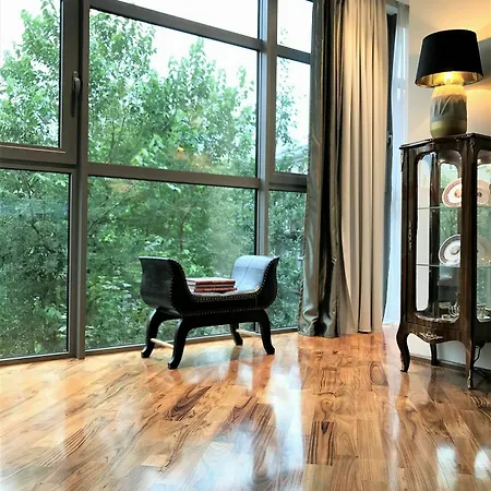 מלון דירות Mondrian Luxury & Old Town קרקוב