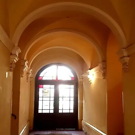 Spacious In The Heart Of Apartment Krakow