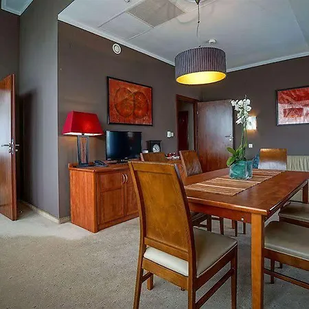 Otel Farmona Business &
