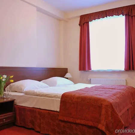 Western Old Town Otel 3*