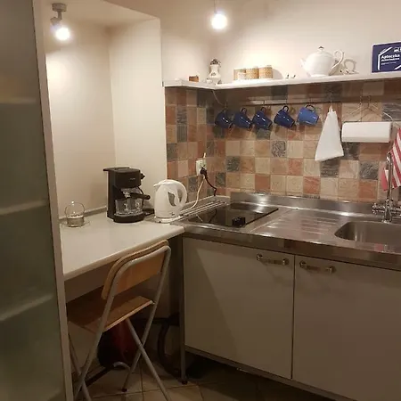 Leonardo Apartment