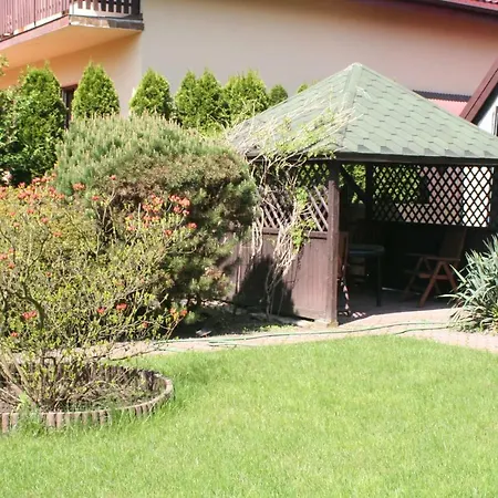 Homestay Dom Zielna 61 *