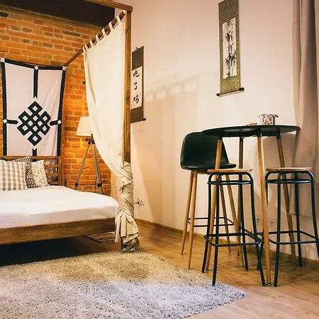 Nomad Apartment