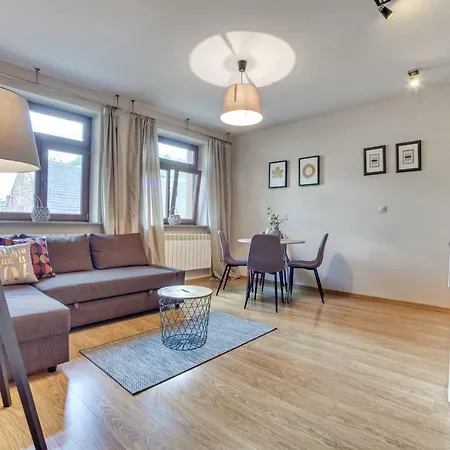 Trendy Kochanowskiego Street Apartment *