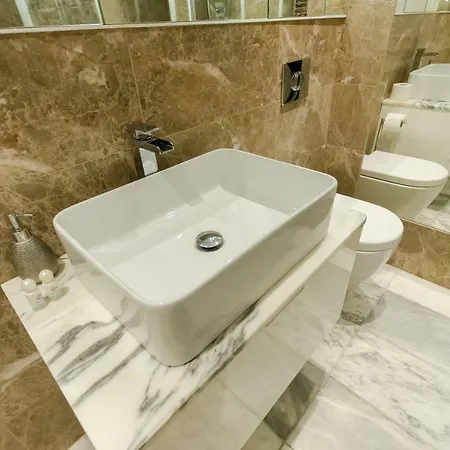 Kazimierz Penthouse With Private Terrace