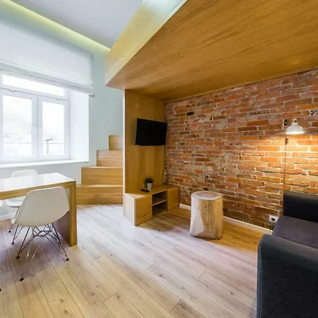 Old Town, Loft Style Apartment *