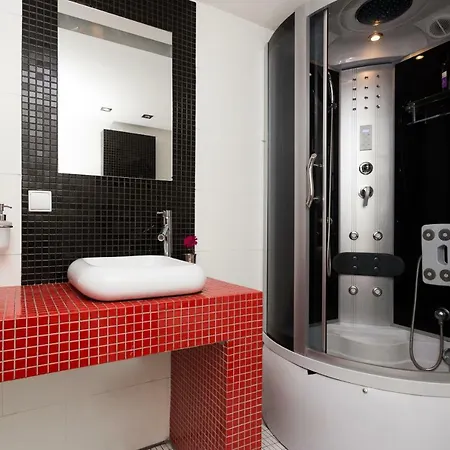 Bright And Charming- Golden Apartments&D8B Apartment Krakow