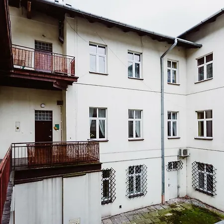 Wawel Castle / Stradomska 5a Apartment Krakow