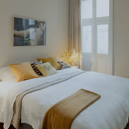 Apartment Michalowskiego 11 Krakow