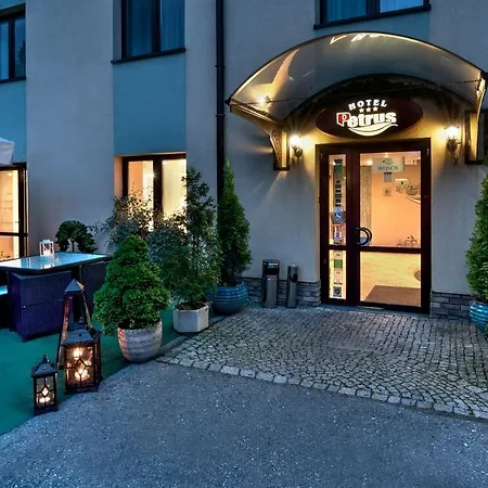 Petrus 3* Krakow