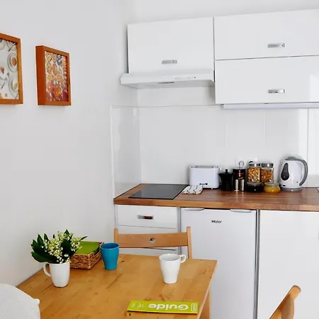 Ab Studio Apartment