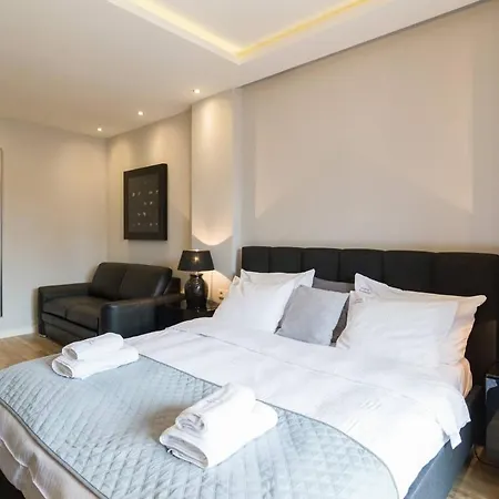 Browar Lubicz Stare Apartment *