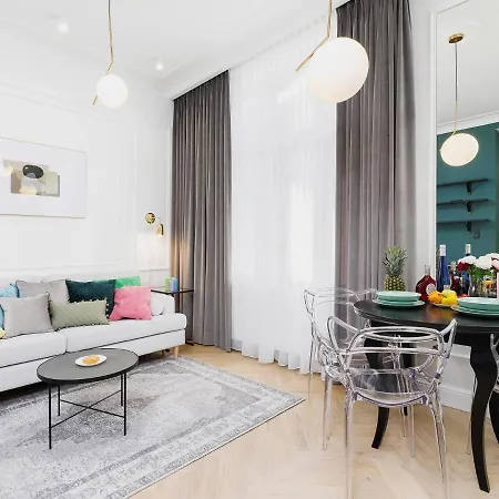 Apartment Centre Apartments-old Town *