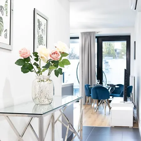 Rayska Loft By As Apartment
