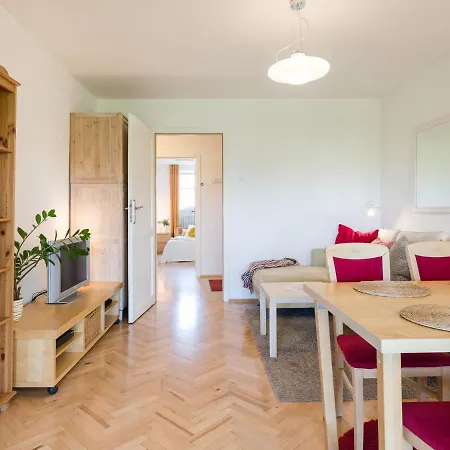 With Superb Location Apartment *
