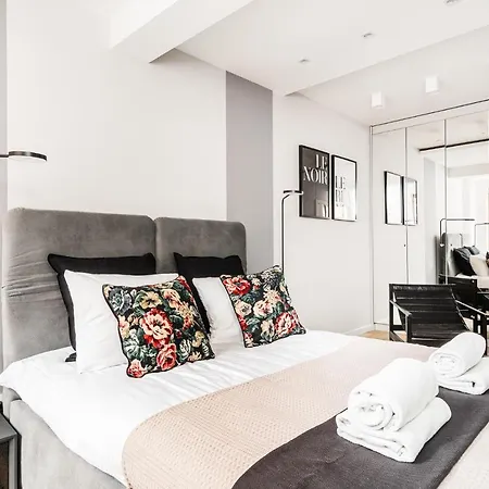Apartment Penthouse Ii Harmonica - Loftaffair *