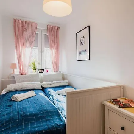 White Beds - For 6 People In The Center Krakow