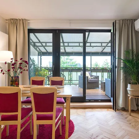 Apartment With Superb Location Krakow