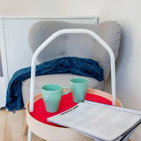 White Beds - For 6 People In The Center Apartment *