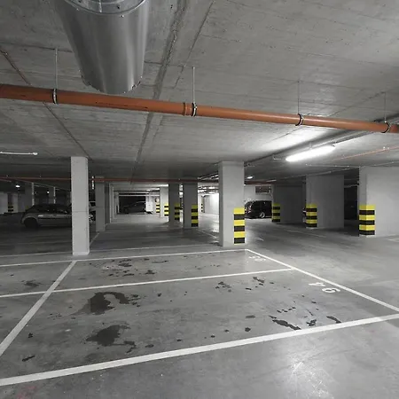 Apartament Schindler’s Factory Zabłocie Deluxe Wawelofts *