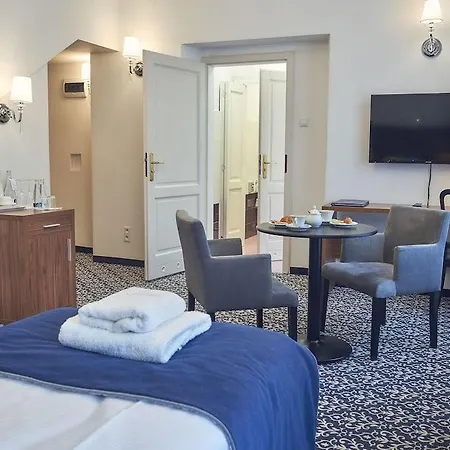 Imperial Hotel
