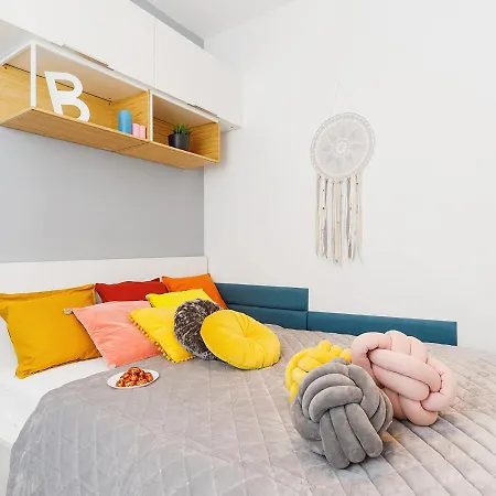 Centre Apartments-old Town Apartment *