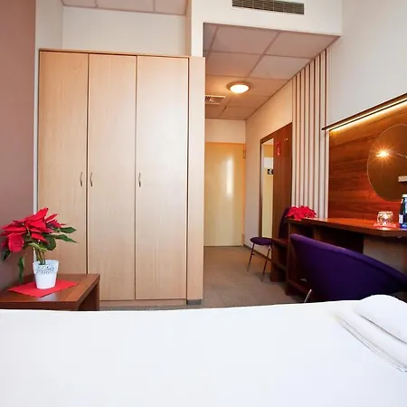 Hotel Aspel 3*