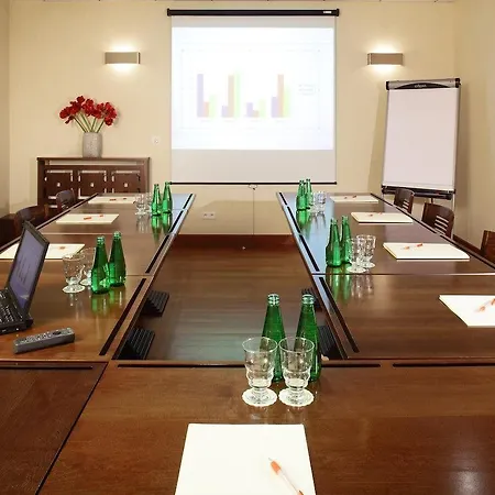Ascot Premium 4* Krakow