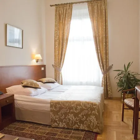 Polonia 3* Krakow