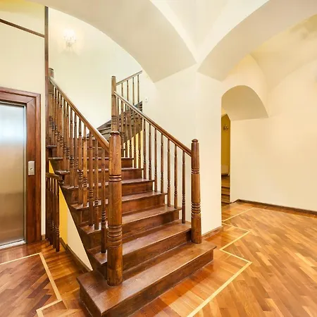 Cracovian By Loft Affair