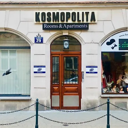 Kosmopolita Aparthotel 3*