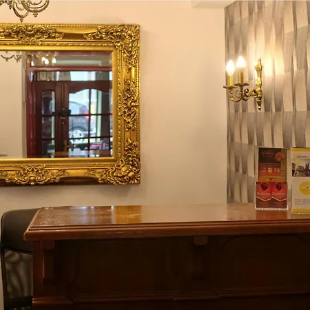 Проживание в семье Goscinne Rubens