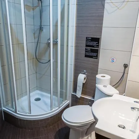 Flamingo Premium Hostel