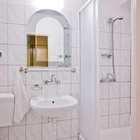 Biala Gwiazda Hotel *