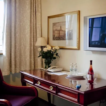 Miodosytnia Lejlighedshotel 3*