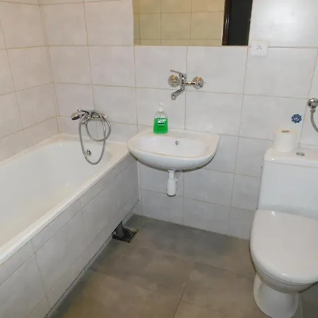 Pokoje Goscinne Korona 2*