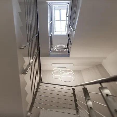 Downtown Hotel 3*