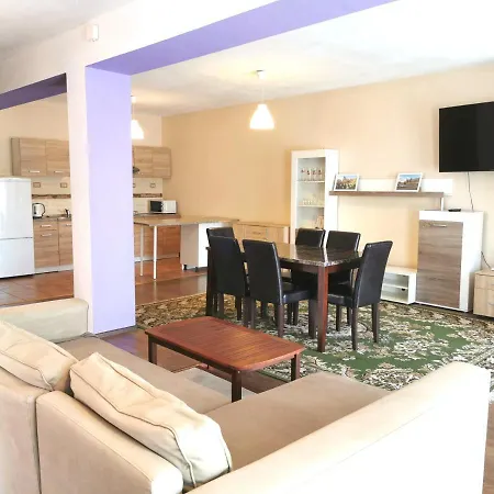 Dolna Apartmán *