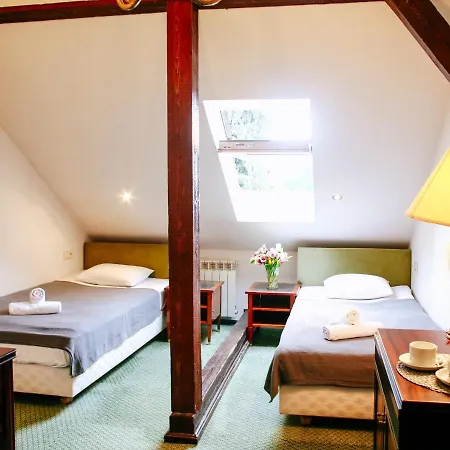 Lejlighedshotel Miodosytnia 3*