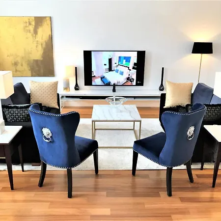 Aparthotel Mondrian Luxury & Old Town Krakow