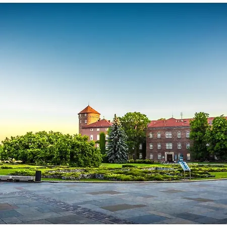 Aneks Kazimierz Otel 3*