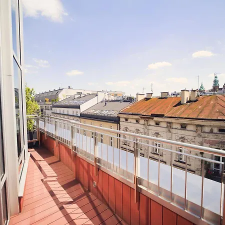 Views Aparthotel