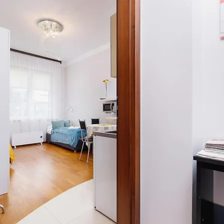 Studio Krowoderska By Renters