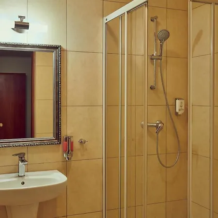 Srebrna Gora Inn 2*
