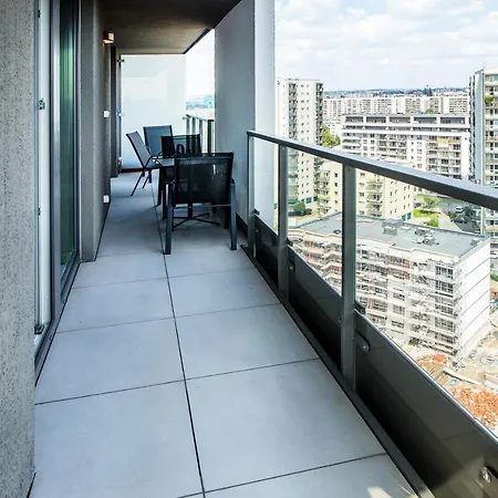 Apartment Mogilska Tower Near Tauron Arena By Inpoint - Free Underground Parking