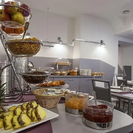 Otel Downtown Krakow
