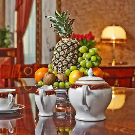 Grand 5* Cracóvia