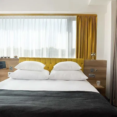 Hotel Puro Stare 4*