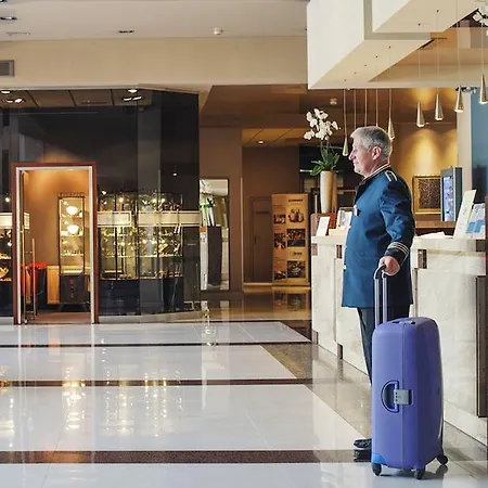 Booking Crown Piast & Spa Krakow