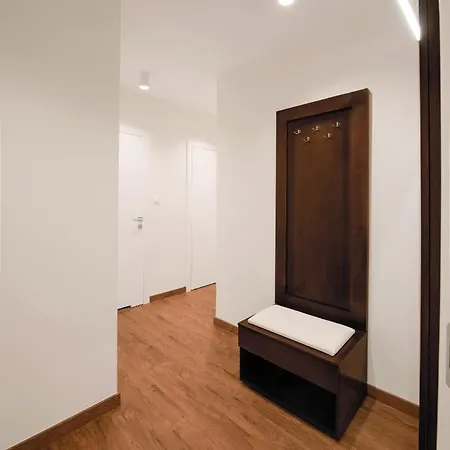 Aparthotel W Sercu Krakowa 3*